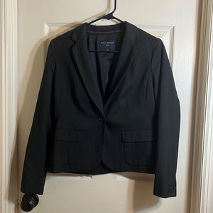 NWOT suit blazer. Banana Republic 8P. Black. Single breasted one button.